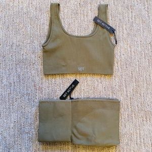 Set Active Sculptflex Leggings and Box Cut Top